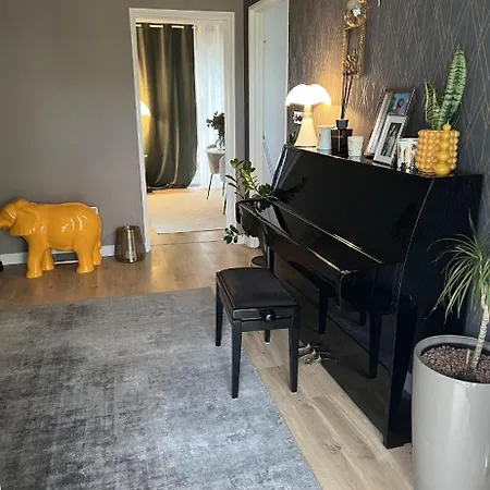 Maison Chaleureuse Et Moderne Nyaraló *